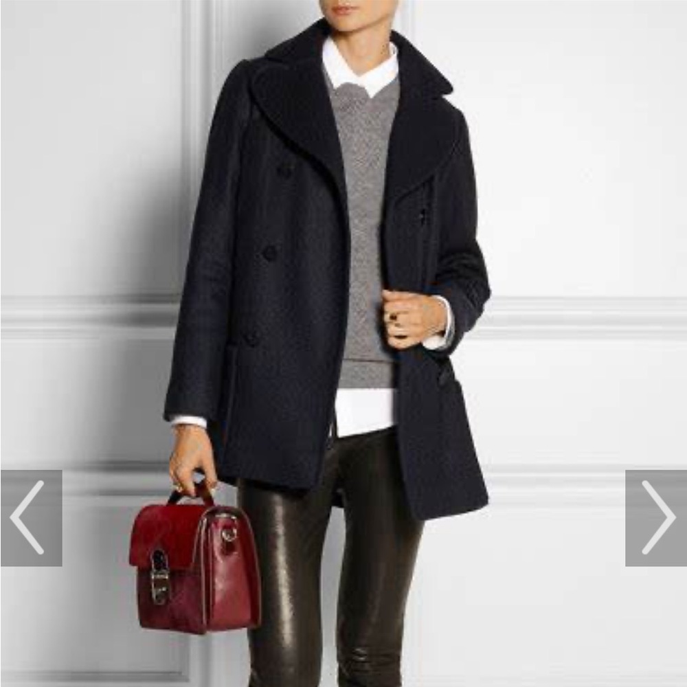 A.P.C. 100% Classic Wool Pea Coat in Navy. Size XS.